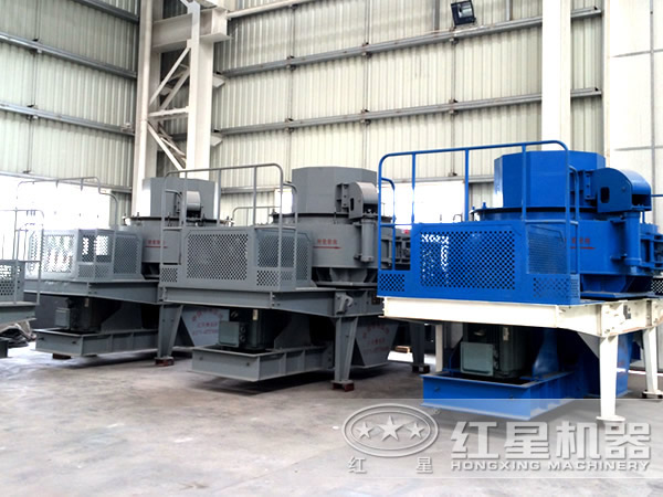 沖擊式破碎機(jī)、沖擊錘式破碎機(jī)