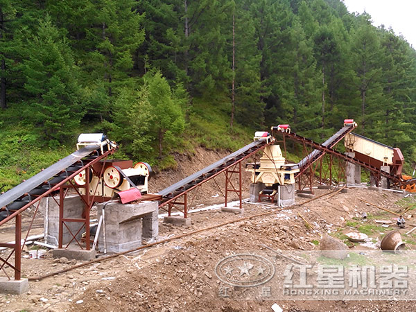 VSI離心沖擊制砂機生產現(xiàn)場
